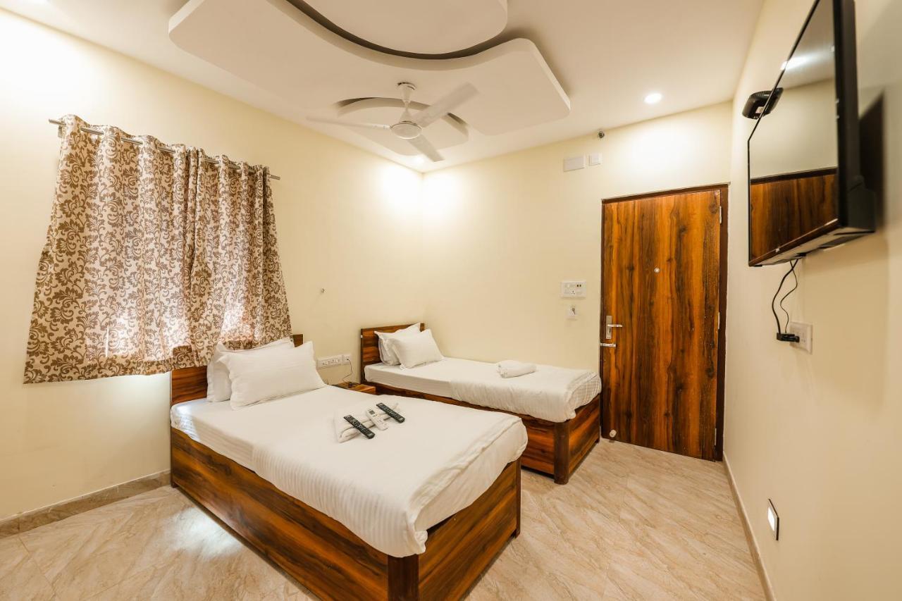 Hotel Holiday Express Calcutta Exteriör bild
