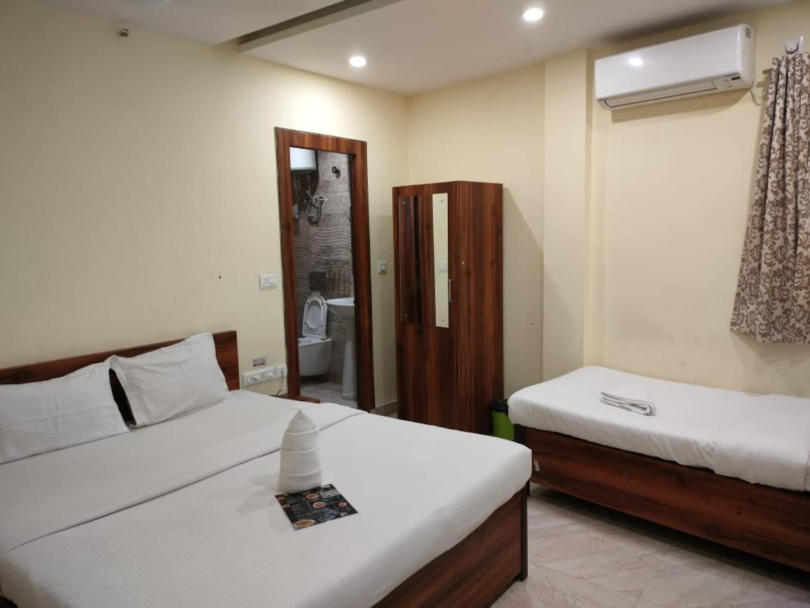 Hotel Holiday Express Calcutta Exteriör bild