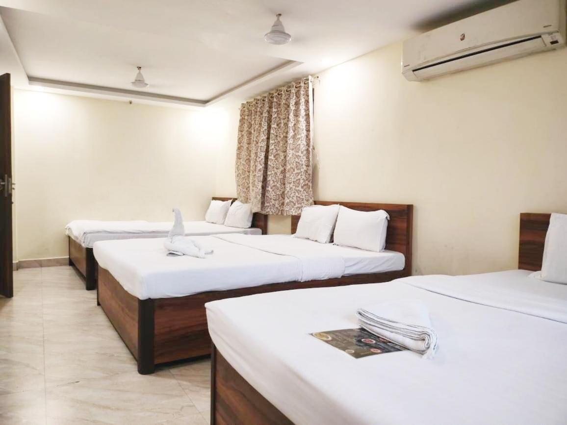 Hotel Holiday Express Calcutta Exteriör bild